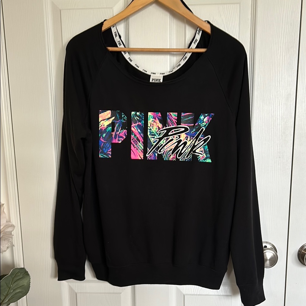 VS PINK sweater